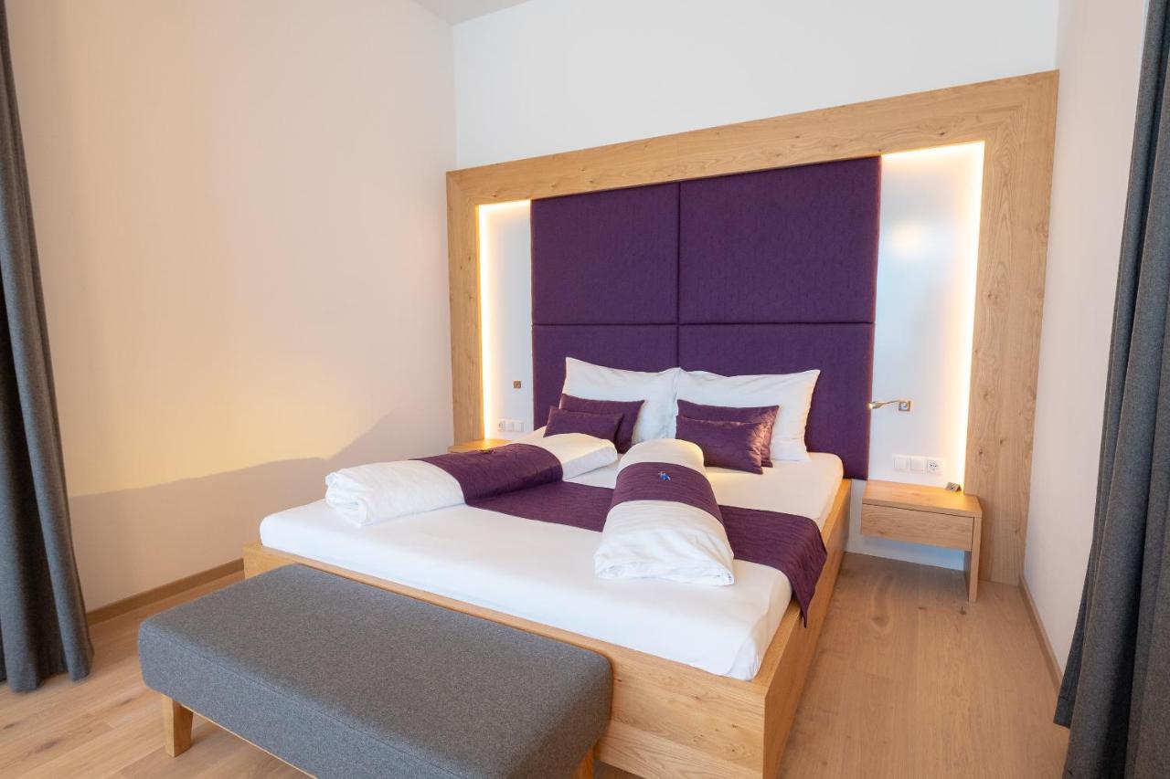 Gut Leithaberg Hotel Jois Exterior photo